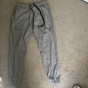 Fabletics Men's Gray Jogger Pants